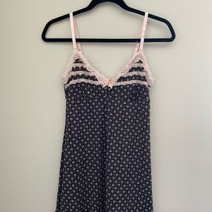 💜 💜 💜  Night Gown